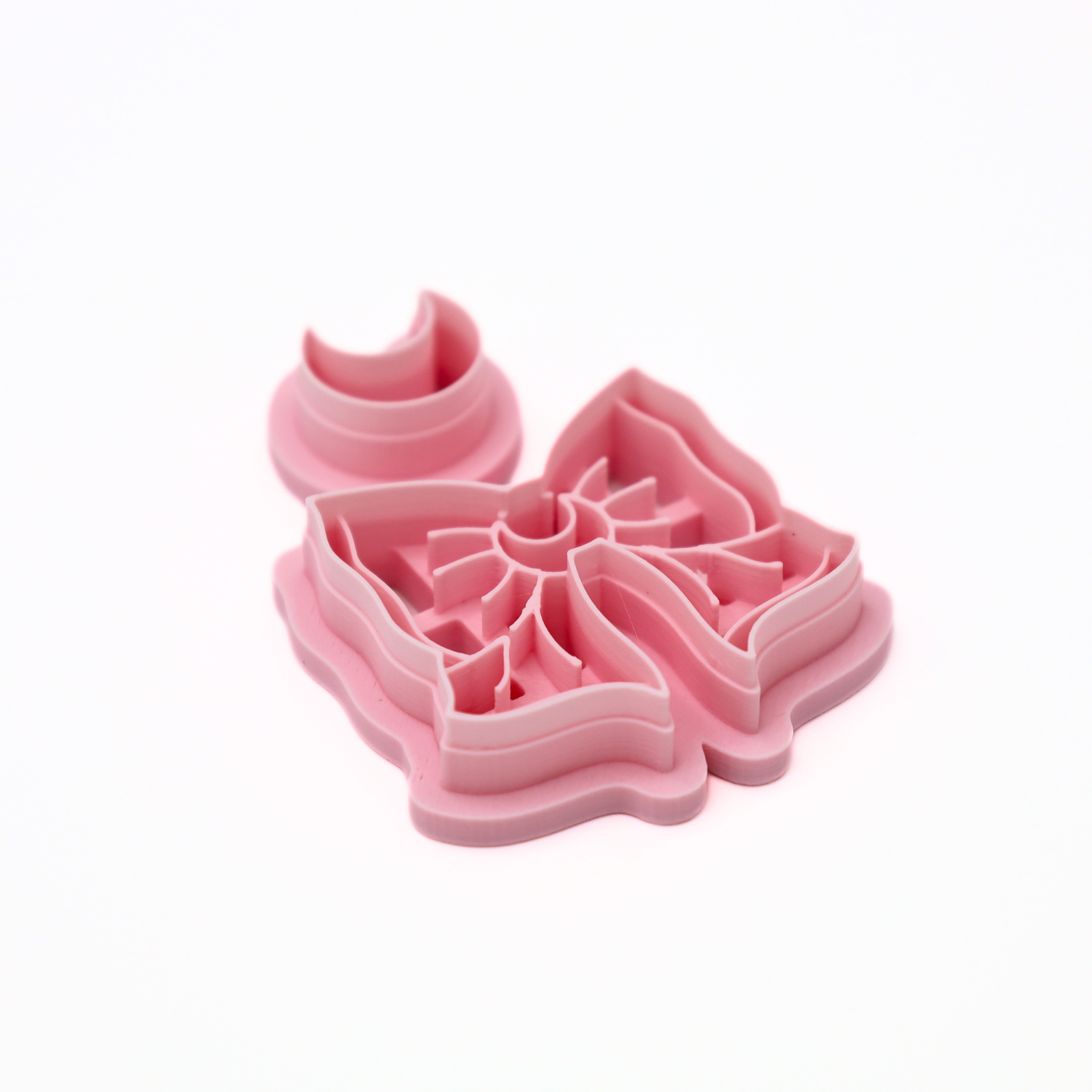 Lunar Strik – Klei Cutter