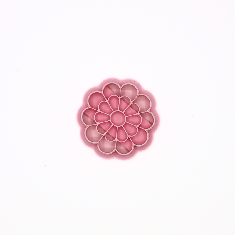 Mandala Cutter Vol. 1 – Daisy Bloom Mandala – Klei Cutter-zoom-